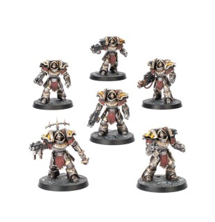 Horus Heresy: Cataphractii Terminators with Combi-bolters and Power Fists