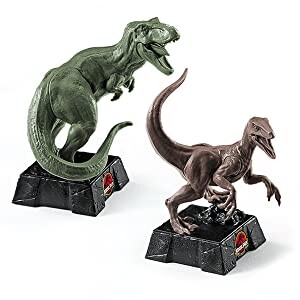 Jurassic Park - Chess set