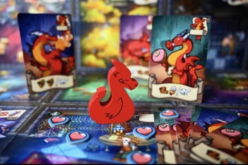 Keep the Heroes Out + 2 rozšíření