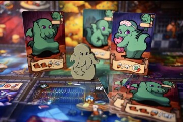 Keep the Heroes Out + 2 rozšíření