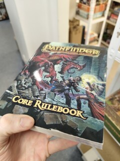 Poškozené - Pathfinder: Core Rulebook Pocket Edition