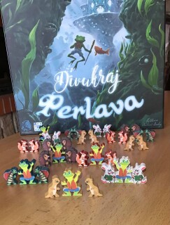Samolepky pro Divukraj a rozšíření Perlava