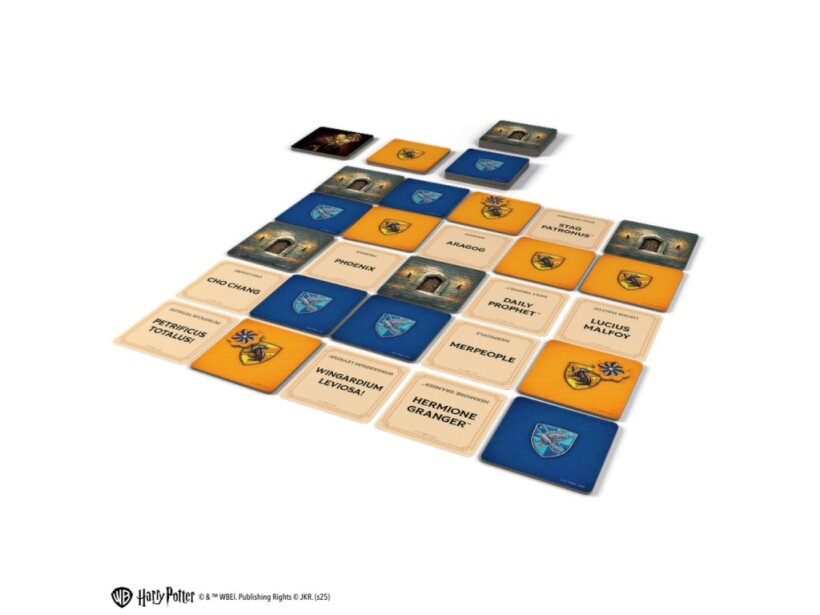 Codenames: Back to Hogwarts